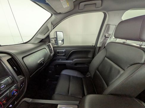 Used 2016 GMC Sierra 2500 SLT w/ Duramax Plus Package image 29