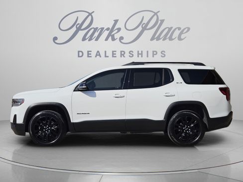 Used 2022 GMC Acadia SLE w/ Elevation Edition FWD image 2