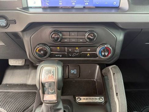 Used 2024 Ford Bronco Big Bend AWD/4WD image 17