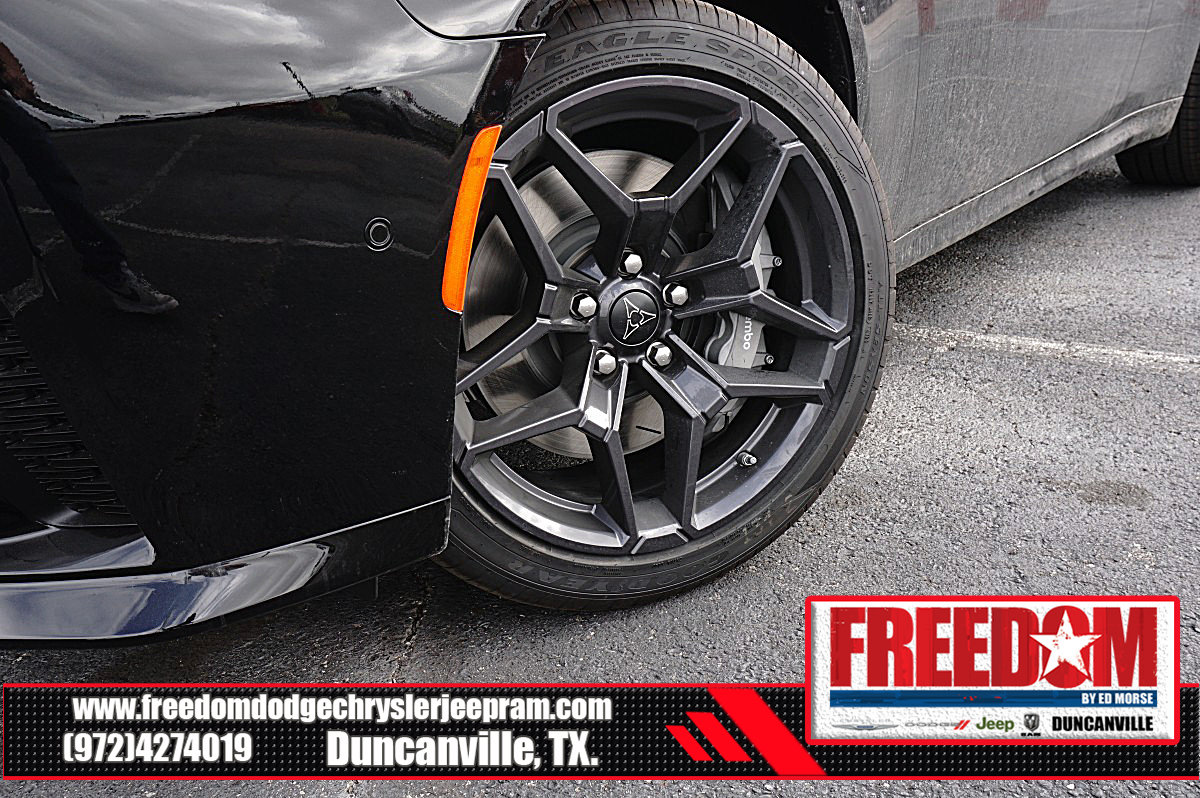 New 2026 Dodge Charger Scat Pack w/ Blacktop Package AWD/4WD image 9