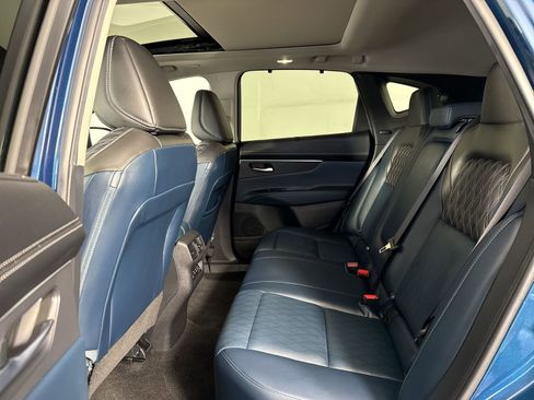 Used 2025 Nissan Murano Platinum w/ Cargo Package image 22