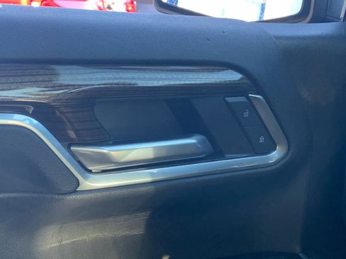 Certified 2022 Chevrolet Silverado 1500 LT image 23