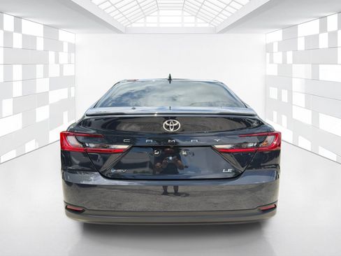 Used 2026 Toyota Camry LE w/ Convenience Package FWD image 6