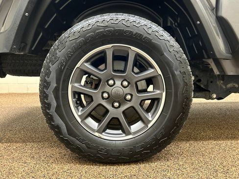 Used 2021 Jeep Gladiator Sport w/ Quick Order Package 24Q 80Th AWD/4WD image 27
