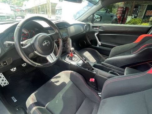 Used 2016 Scion FR-S RWD image 13