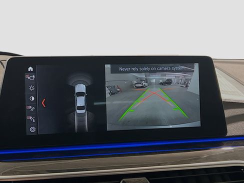 Used 2018 BMW 530e image 10