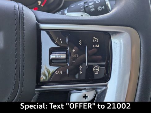 Used 2023 Land Rover Range Rover SE image 30