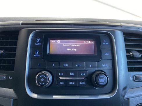 Used 2018 RAM 2500 Tradesman w/ Power & Remote Entry Group image 20