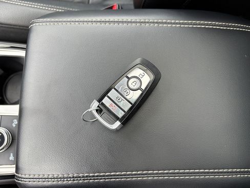 Used 2022 Ford Explorer ST w/ ST Street Pack image 33