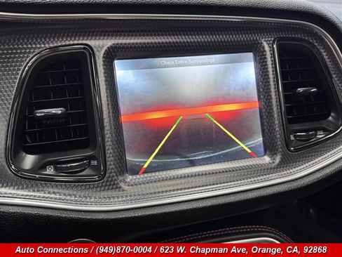 Used 2018 Dodge Challenger SRT Hellcat RWD image 17