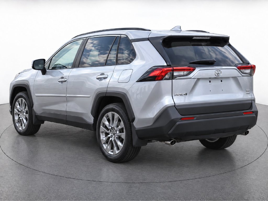 Certified 2020 Toyota RAV4 XLE Premium AWD/4WD image 3