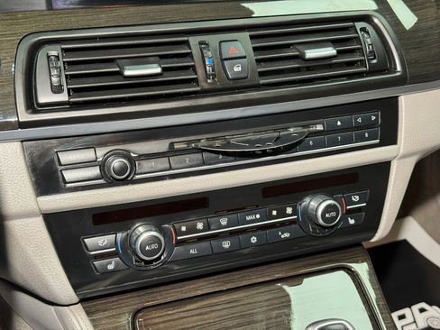 Used 2011 BMW 535i Sedan image 47