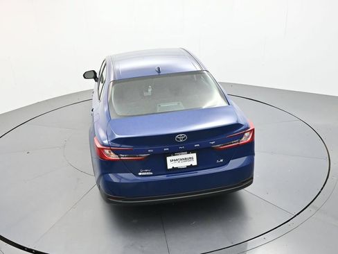 Used 2025 Toyota Camry LE FWD image 28