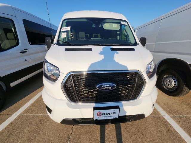 Used 2025 Ford Transit 350 XLT RWD image 2