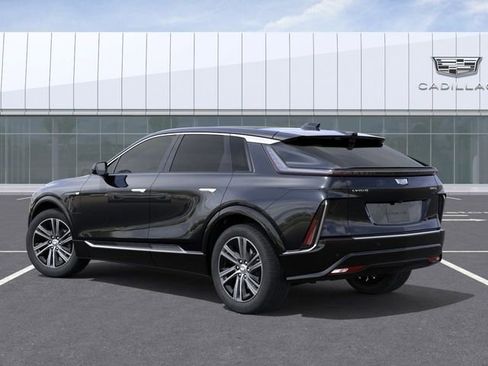New 2026 Cadillac Lyriq Luxury AWD/4WD image 3