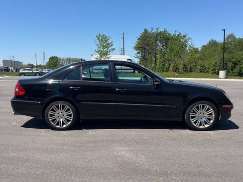 Used 2007 Mercedes-Benz E 550 Sedan image 5