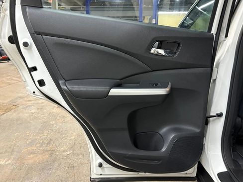 Used 2016 Honda CR-V Touring image 28