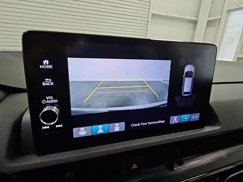 Used 2024 Honda CR-V EX-L image 17