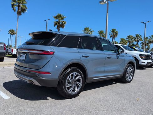 Certified 2024 Lincoln Corsair FWD w/ Equipment Group 101A image 4