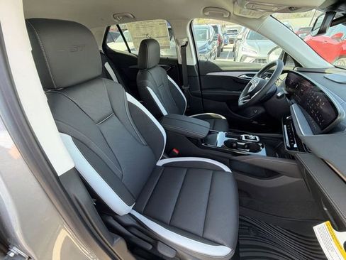 New 2026 Buick Envision Sport Touring image 20