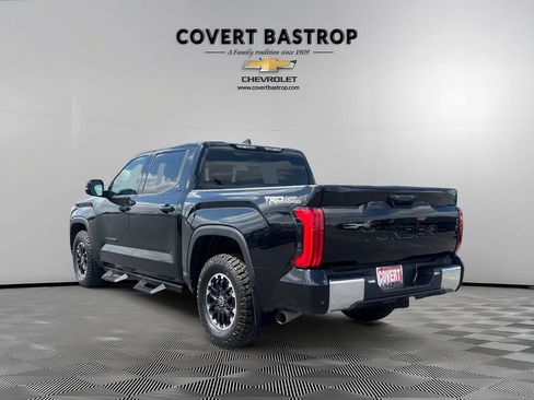 Used 2022 Toyota Tundra SR5 w/ TRD Convenience Package RWD image 4
