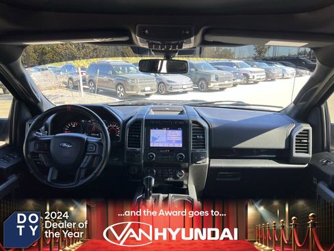 Used 2019 Ford F150 Raptor w/ Equipment Group 802A Luxury image 20