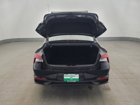 Used 2023 Hyundai Elantra SEL w/ Cargo Package FWD image 29
