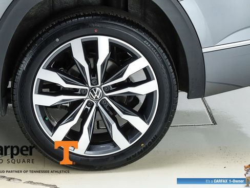 Used 2023 Volkswagen Atlas SEL Premium AWD/4WD image 6