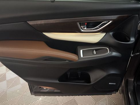 Used 2020 Subaru Ascent Touring w/ Popular Package #3 image 28