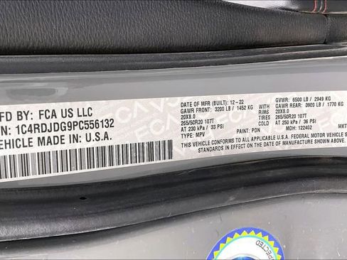 Used 2023 Dodge Durango GT image 34