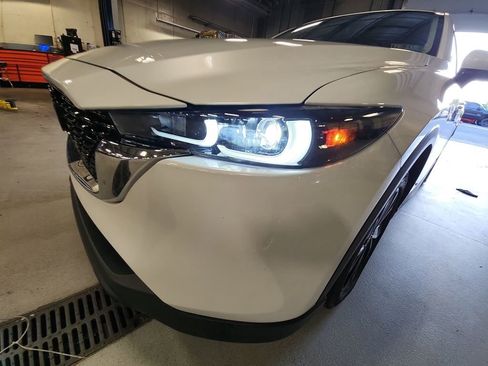 Used 2023 MAZDA CX-5 AWD 2.5 S w/ Premium Package image 29