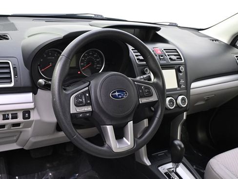 Used 2018 Subaru Forester 2.5i w/ Alloy Wheel Package image 11