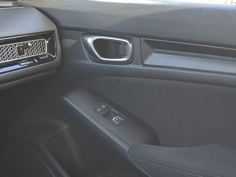 Used 2023 Honda Civic Sport image 23