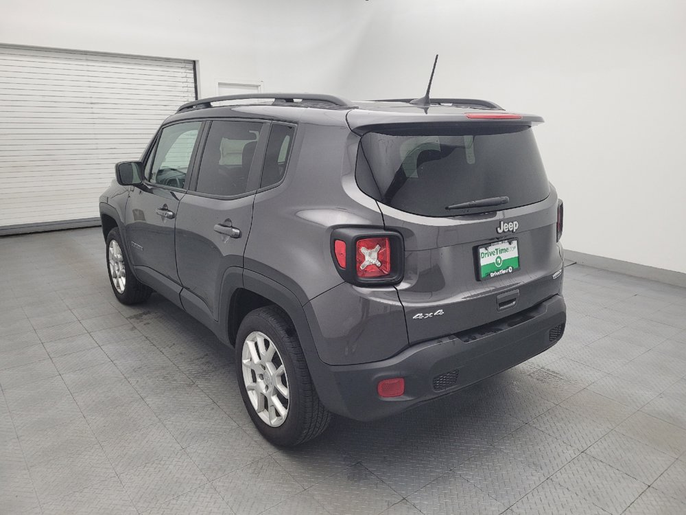 Used 2020 Jeep Renegade Latitude AWD/4WD image 5