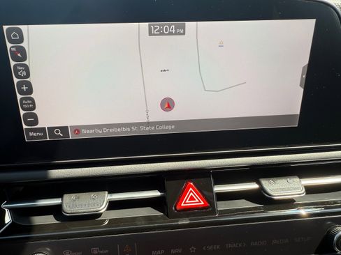 New 2025 Kia Niro EX w/ EX Cold Weather Package image 21