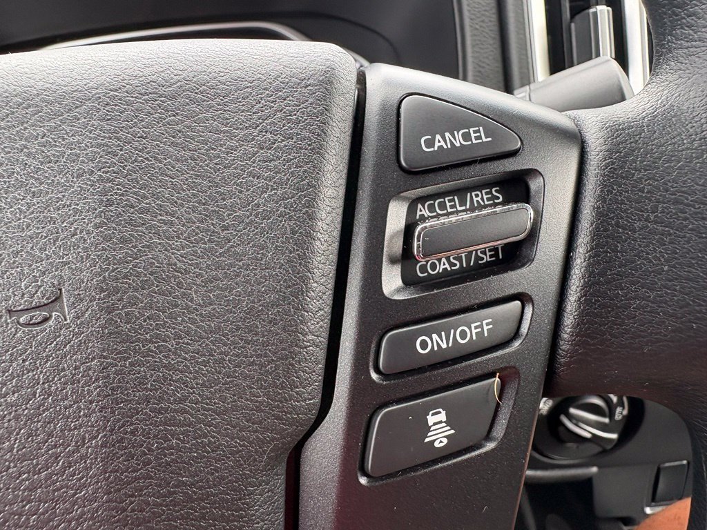 Used 2025 Nissan Frontier SV AWD/4WD image 25