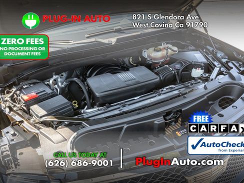 Used 2023 Cadillac Escalade Sport w/ Touring Package AWD/4WD image 17