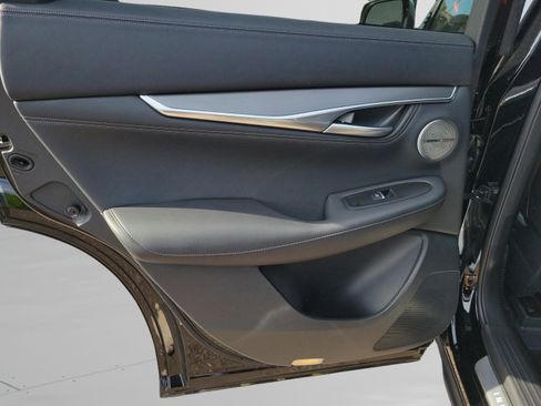 Certified 2025 INFINITI QX55 Essential w/ Accent Package image 22