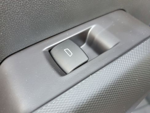 New 2026 GMC Canyon Elevation image 13