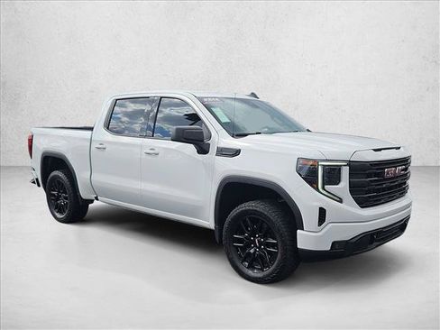 Used 2024 GMC Sierra 1500 Elevation RWD image 3