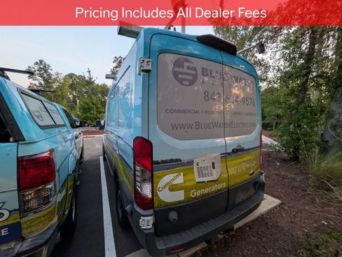 Used 2018 Ford Transit 250 148 Medium Roof RWD image 4