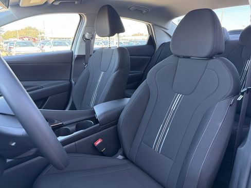 New 2026 Hyundai Elantra Blue image 5