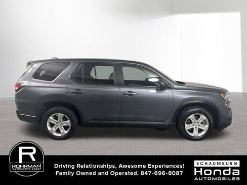 Used 2023 Honda Pilot LX image 37