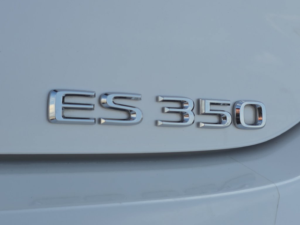 Certified 2023 Lexus ES 350 w/ Premium Package FWD image 35