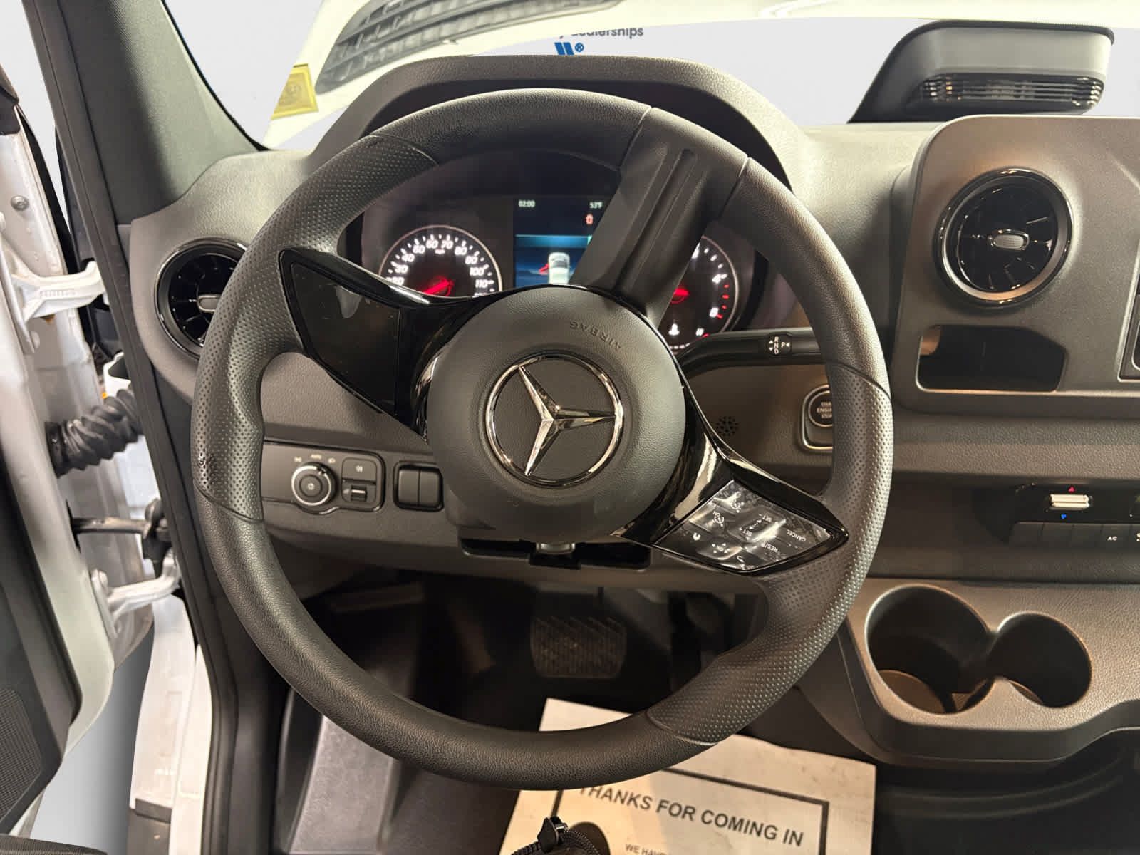 Used 2025 Mercedes-Benz Sprinter 2500 image 13