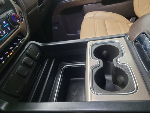 Used 2018 GMC Sierra 1500 Denali w/ Denali Ultimate Package image 26