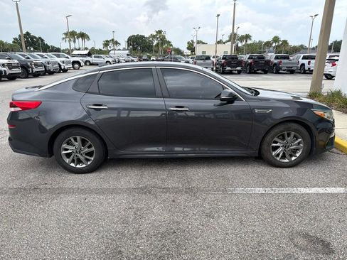 Used 2019 Kia Optima LX FWD image 3