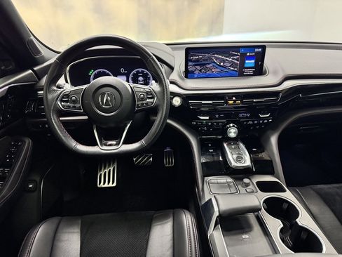 Used 2023 Acura MDX A-Spec image 19