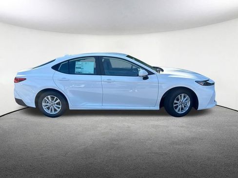 New 2026 Toyota Camry LE FWD image 10
