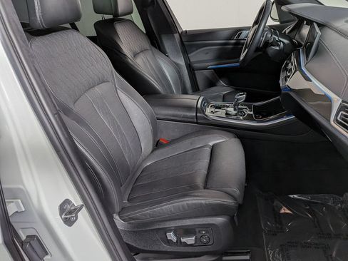 Used 2022 BMW X5 xDrive45e w/ Executive Package AWD/4WD image 29